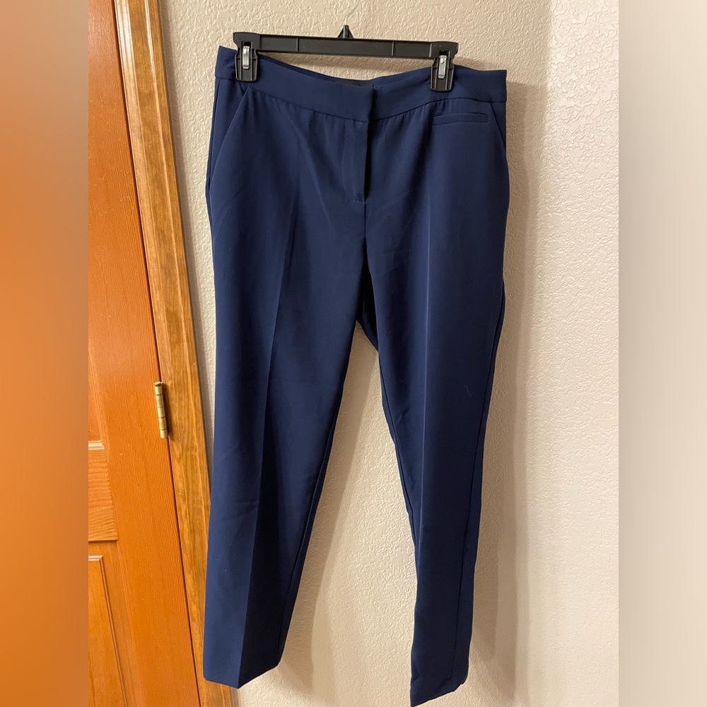 NWOT-Laundry by Shelli Segal navy dress pants, 10